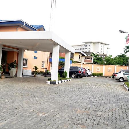 Primal Hotel Isaac John Gra Ikeja Luaran gambar