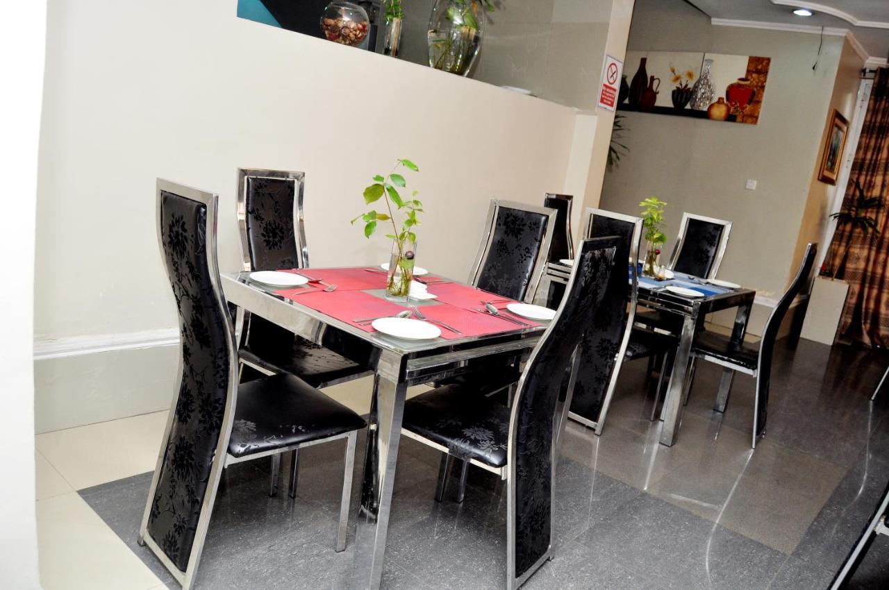 Primal Hotel Isaac John Gra Ikeja Luaran gambar
