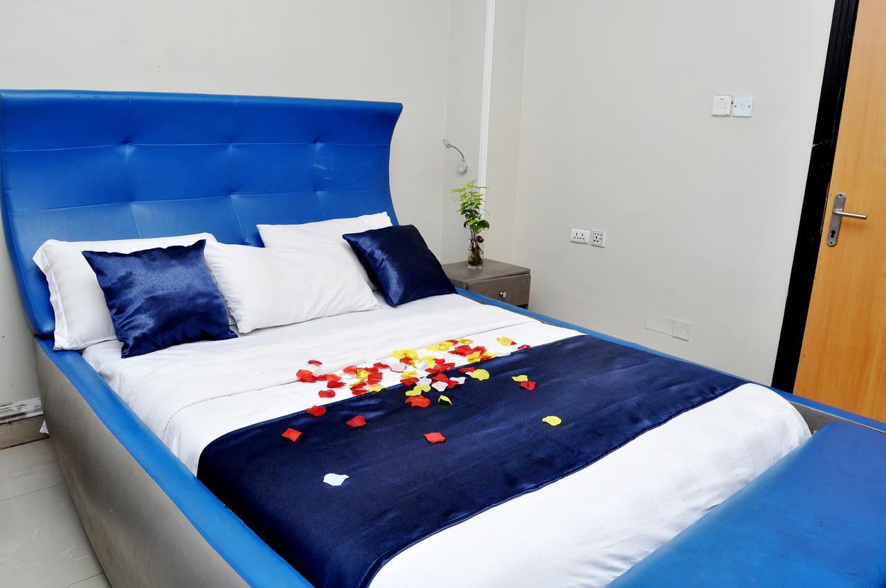 Primal Hotel Isaac John Gra Ikeja Luaran gambar