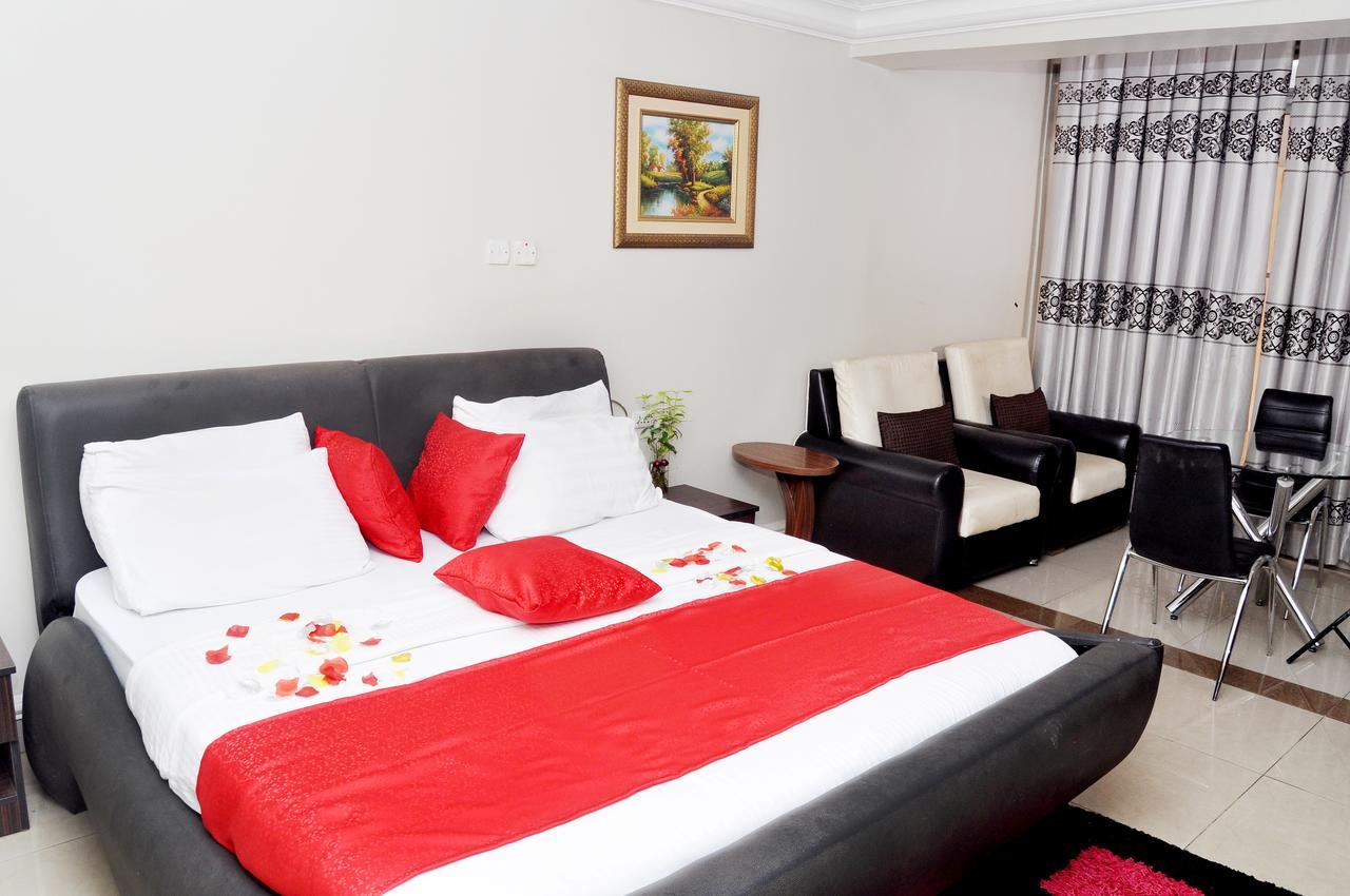 Primal Hotel Isaac John Gra Ikeja Luaran gambar